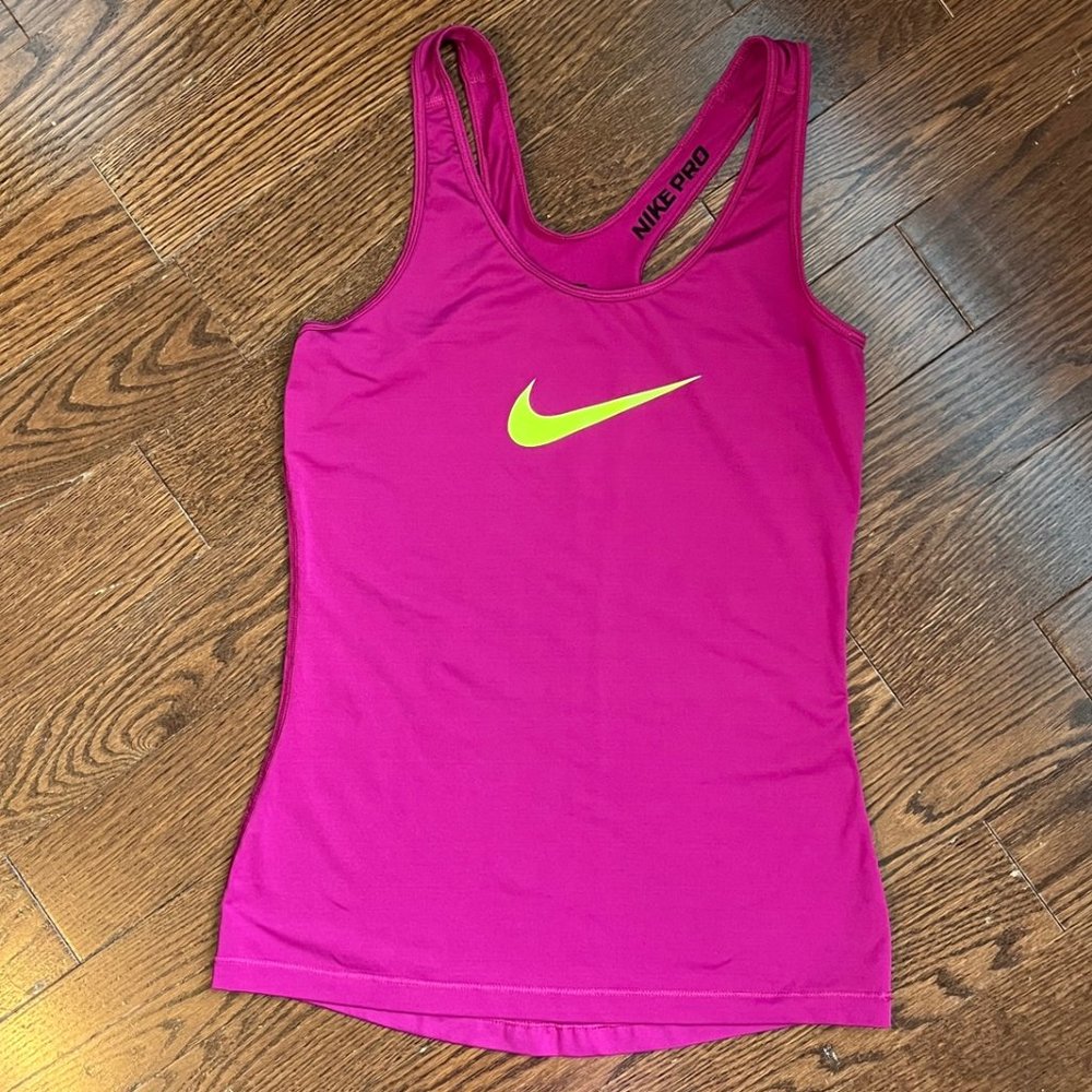 Nike Workout Top
